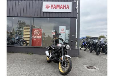 YAMAHA XSR 125 Legacy