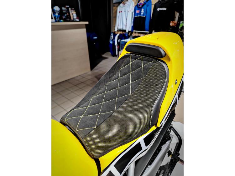 YAMAHA XSR 900 GP 60 eme anniversaire