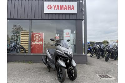 YAMAHA TRICITY 125