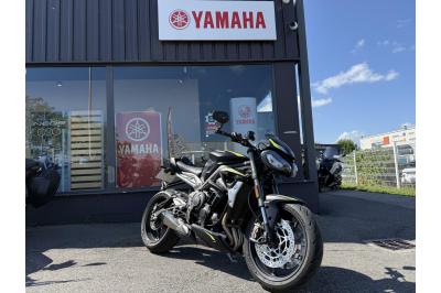 TRIUMPH STREET TRIPLE 765 RS