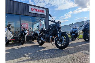 YAMAHA MT-07 (47.5CV)