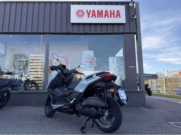 YAMAHA XMAX 125 TECH MAX