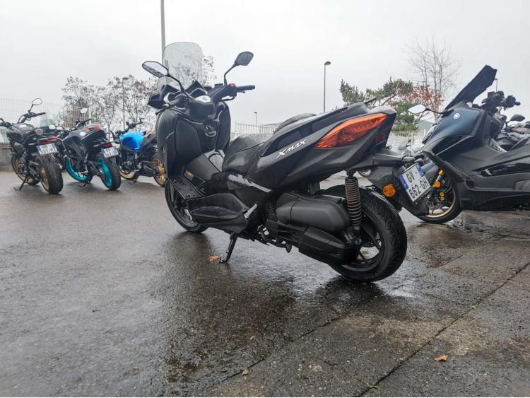 YAMAHA XMAX 125 iron MAX